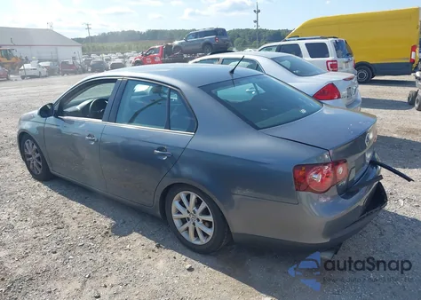 2010 Volkswagen Jetta Limited Edition из США, поврежденный, VIN 3VWAZ7AJ9AM161453